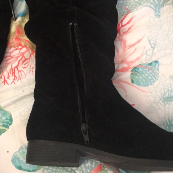 Size 6 wide calf black suede knee high boots - Picture 7 of 7